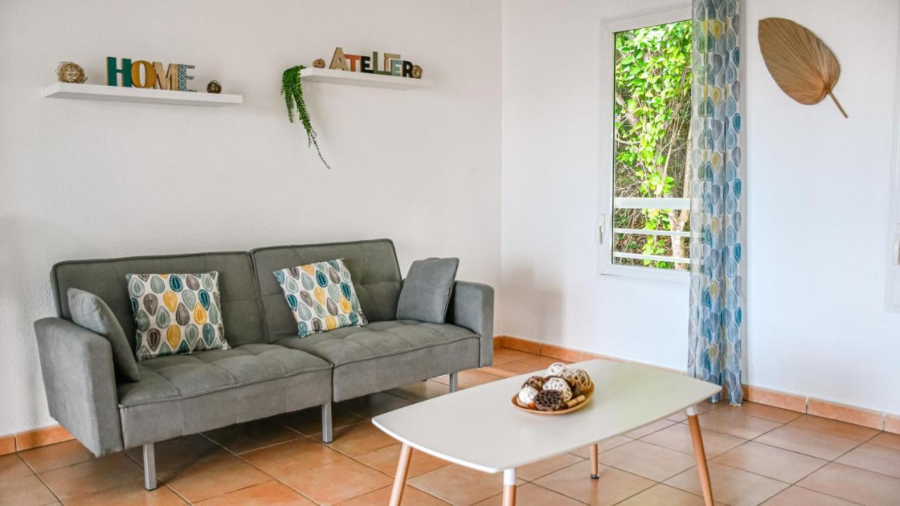Charmant Appartement Aux Abymes Les Abymes Exterior foto