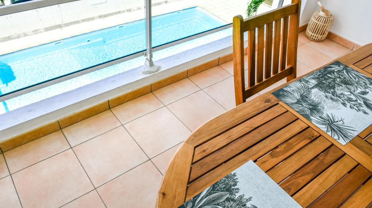 Charmant Appartement Aux Abymes Les Abymes Exterior foto